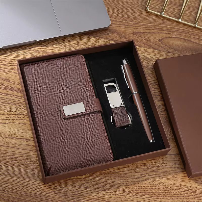 Classic Gift Set with Notepad, Key Ring, Pen & Card Holder